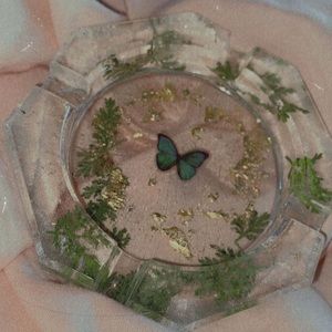 Custom resin ashtray